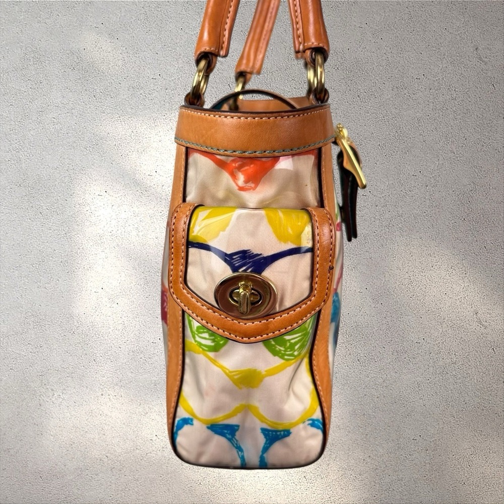 Coach Medium Shoulder Tote Multi Color Y2K Signature Logo Leather Trim C053-2152 - Picture 5 of 8